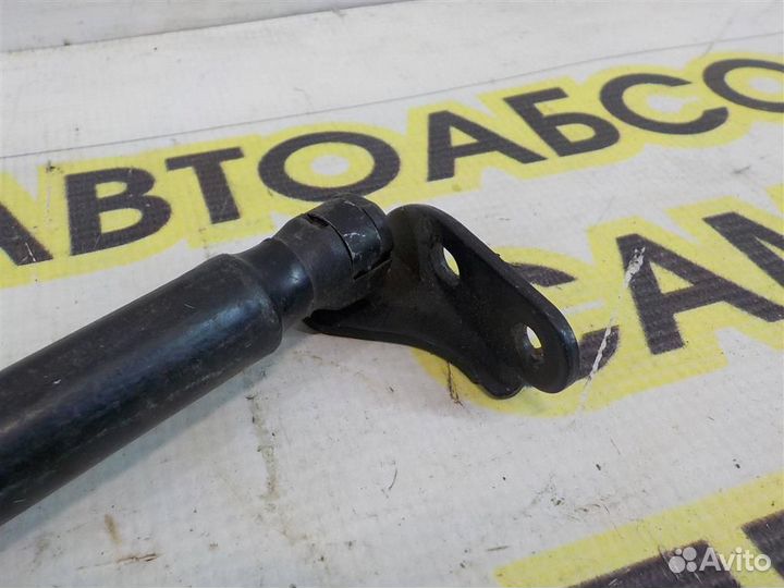 Амортизатор двери багажника Hyundai Tucson (JM) 2