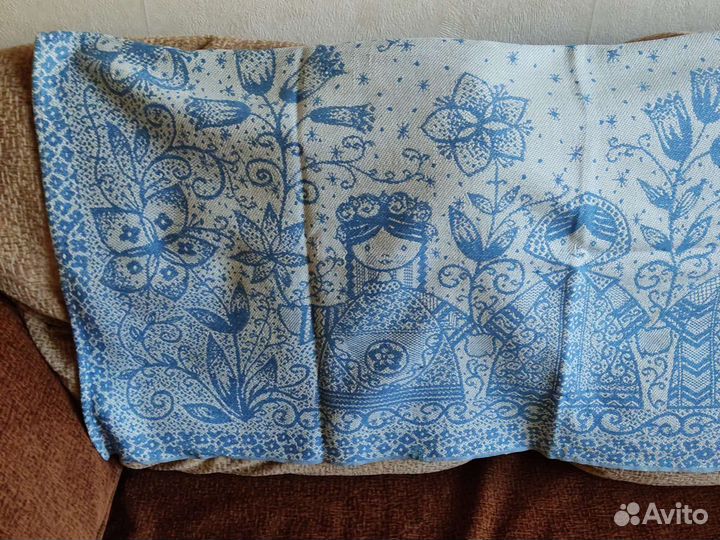 Одеяла разные, покрывало детское