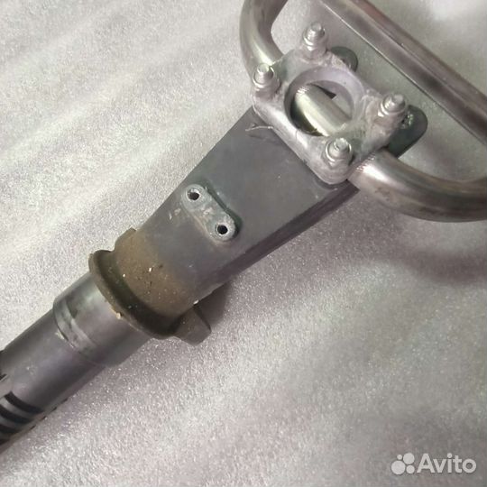 Руль с рулевой колонкой на гидроцикл BRP 4 TEC