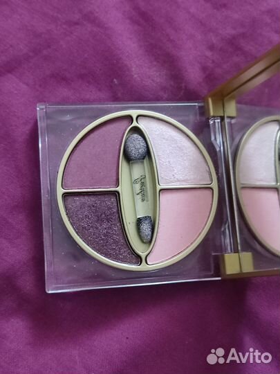 Тени для век