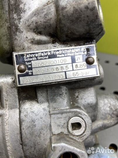 Насос гур Mercedes 190 W201