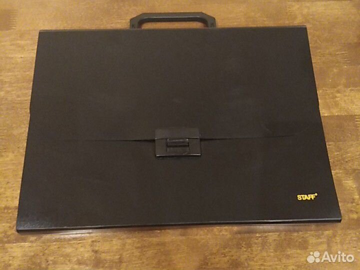 Папка-портфель пластиковая для бумаг эх