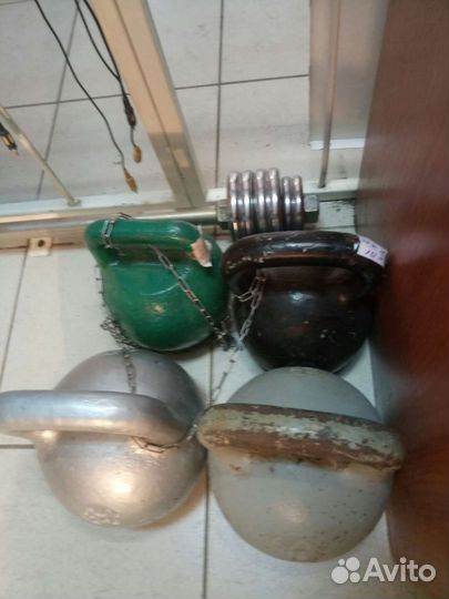 Гири и гантели разное