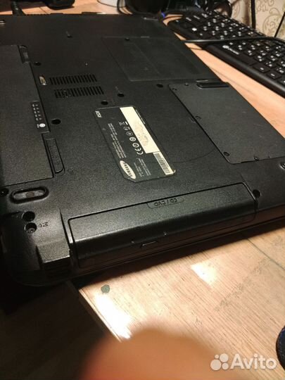 Samsung r528