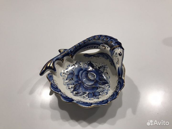 Пепельница- икорница Гжель, авторская работа