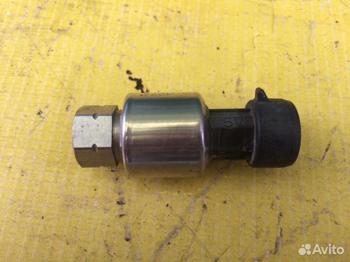 Датчик кондиционера Renault Logan 1 2005-2014