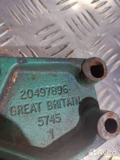 Кронштейн ролика натяжителя Volvo 20497896