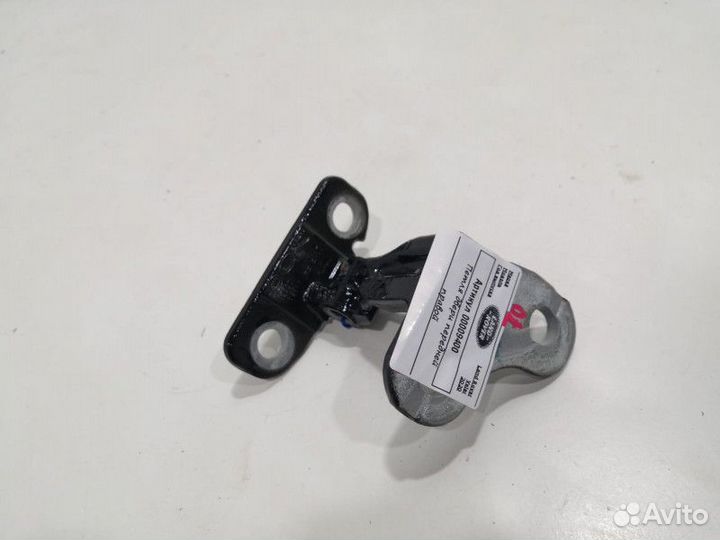 Петля двери передней правой Land Rover