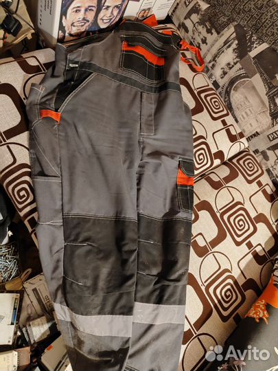 Спец одежда для стройки или дачи