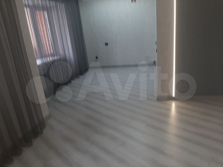 2-к. квартира, 59,8 м², 3/7 эт.