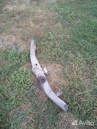 Задняя балка Тойота Королла ае100