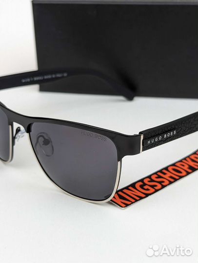 Солнцезащитные очки Hugo Boss