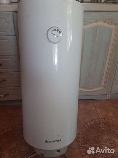Водонагреватель Ariston 50 л на запчасти