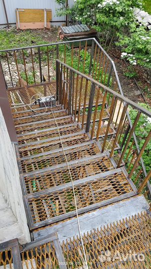 Сварочные работы. Лестницы, навесы. Сварщик