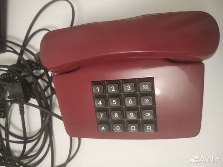 Телефон кнопочный стационарный