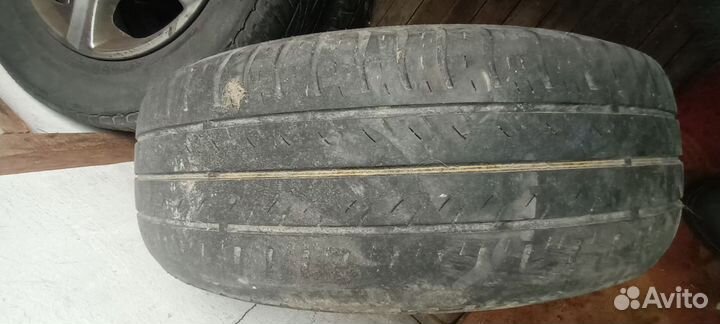 Диски с резиной r14.Разболтовка 4 на 100