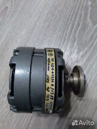 Двигататель магнитофона кд-6-4-ухл4