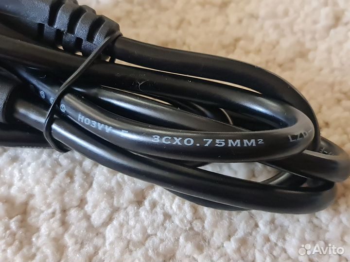 Кабель питания 220V 1,5 м. Евровилка schuko