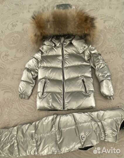 Moncler костюм новый