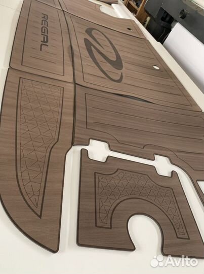 Палубное покрытие на Regal