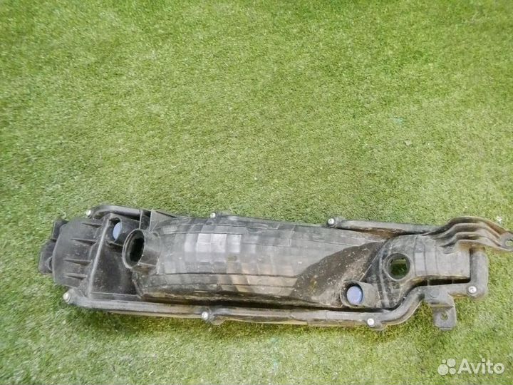 Указатель поворота левый Toyota Fortuner II (2020