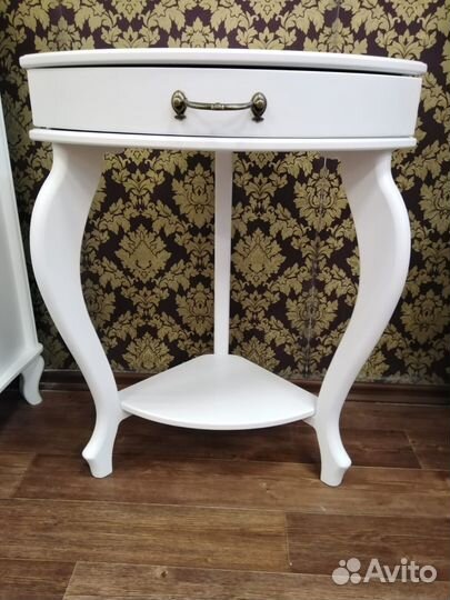 Консоль угловая