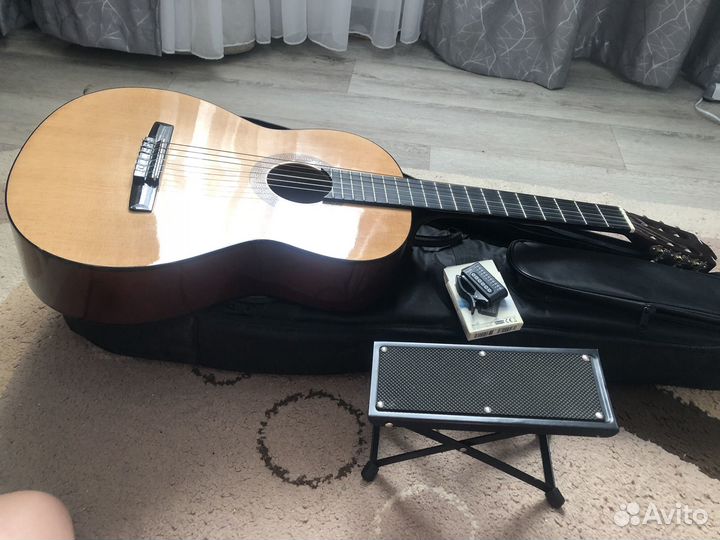 Классическая гитара