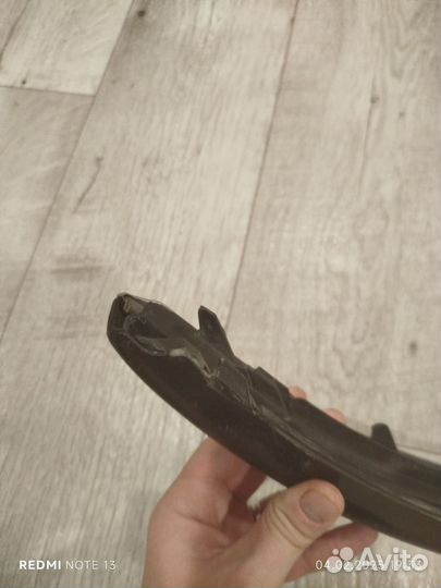 Молдинг бампера volkswagen Джетта 5