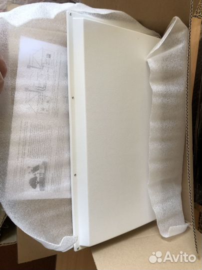 Секторная антенна 2G/3G/4G 18 дБ + кабель