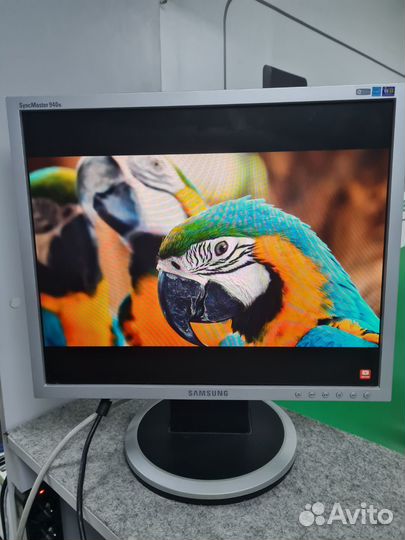 Монитор Samsung syncmaster 940n