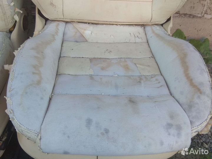 Сиденья передние Audi a6