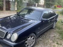 Mercedes-Benz E-класс 2.3 MT, 1995, битый, 167 000 км, с пробегом, цена 190 000 руб.