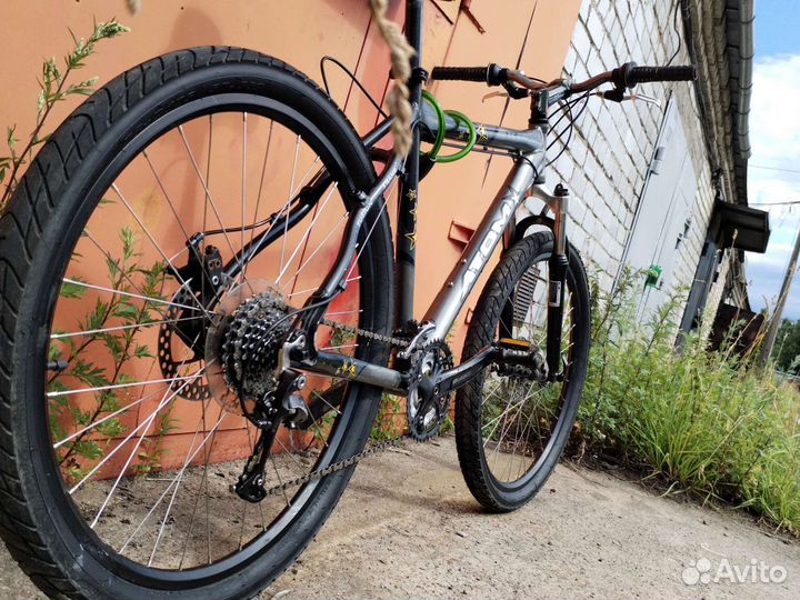Велосипед atom XC300 disc