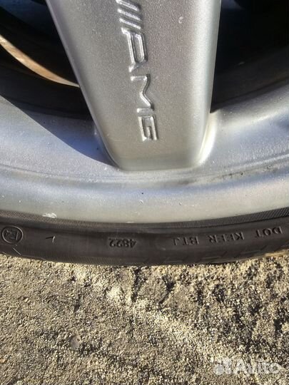 RoadX RXMotion U11 245/40 R18