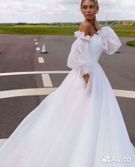 Платье свадебное