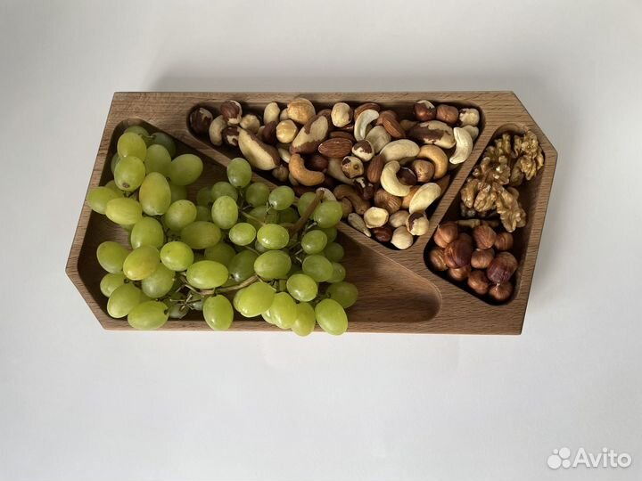 Блюдо из натурального дерева