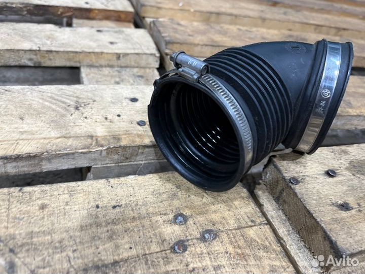 Патрубок впускной системы Bmw 1 E87 N46B20 2004