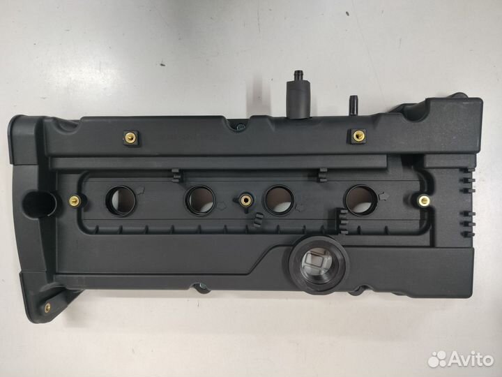 Клапанная крышка Hyundai Accent