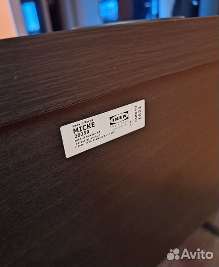 Письменный стол IKEA Micke (Икея Микке)