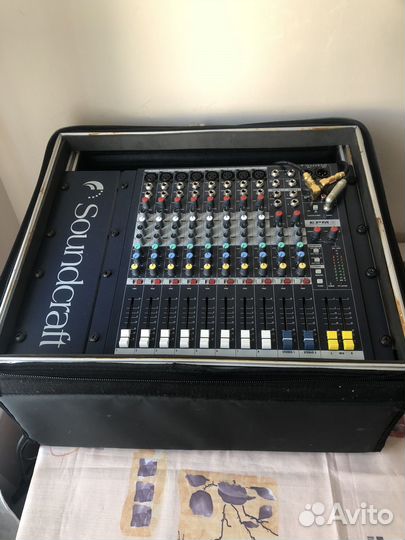Микшерный пульт