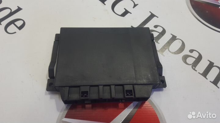 Блок управления парктроника на Mercedes-Benz W210