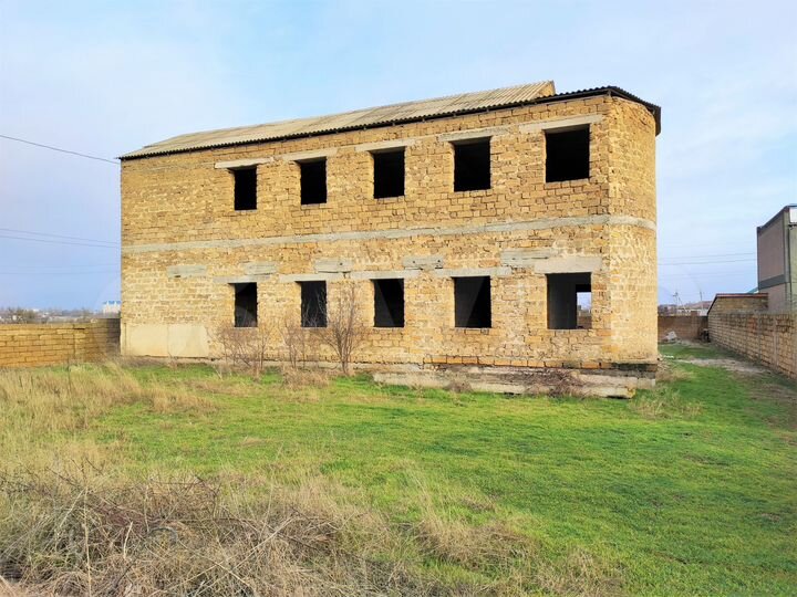 Дом 570 м² на участке 10 сот.