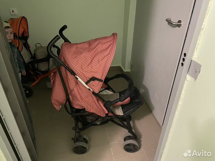 Коляска-трость