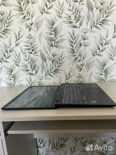 Игровой ноутбук MSI Modern 15