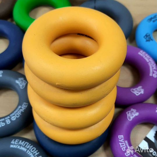 Эспандер кистевой жёлтый нагрузка 40 кг новый