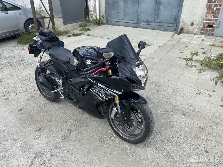 Suzuki gsxr 750