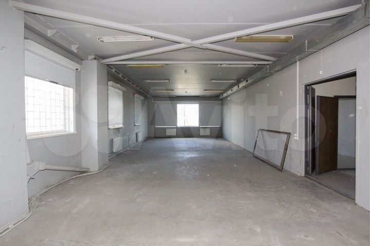 Продам автосервис, 649.2 м²