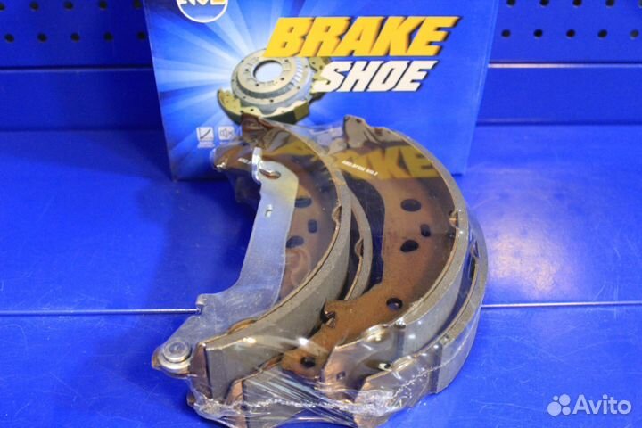 Колодки задние Ford Focus II барабанные