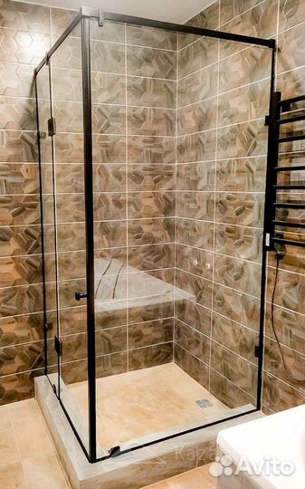 Душевая перегородка из закалённого стекла