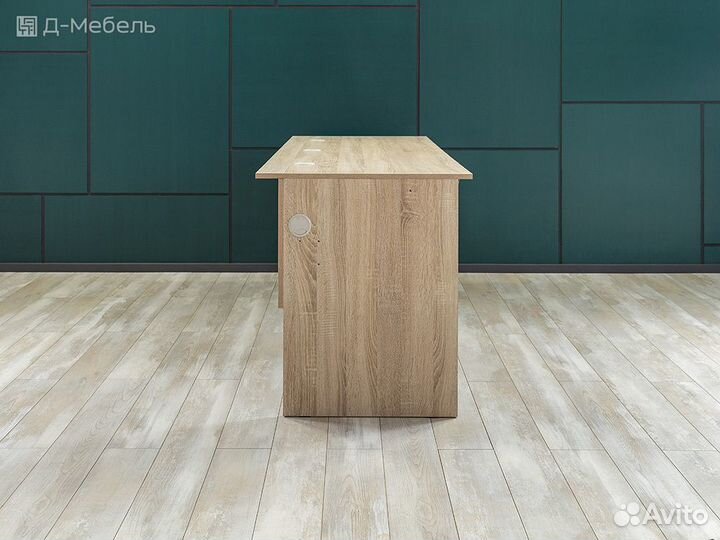 Офисный стол для менеджера